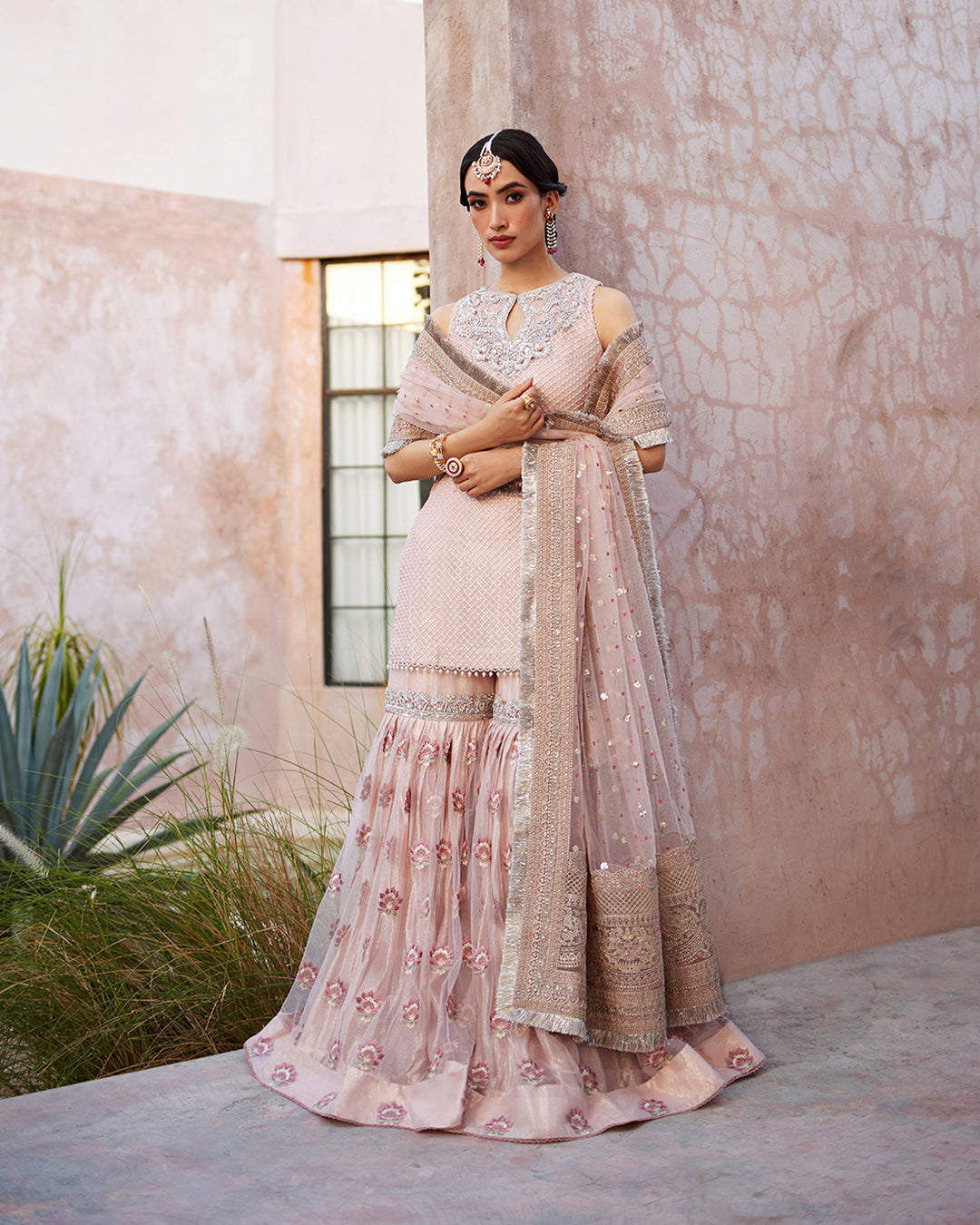 Faiza Saqlain – Eilees Style