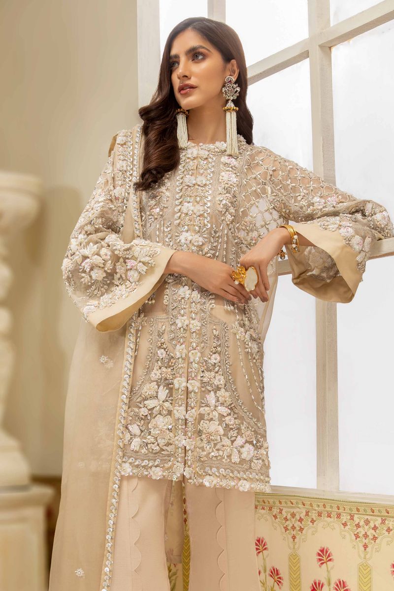 Baasit Sipra – Ivory Luxe Style