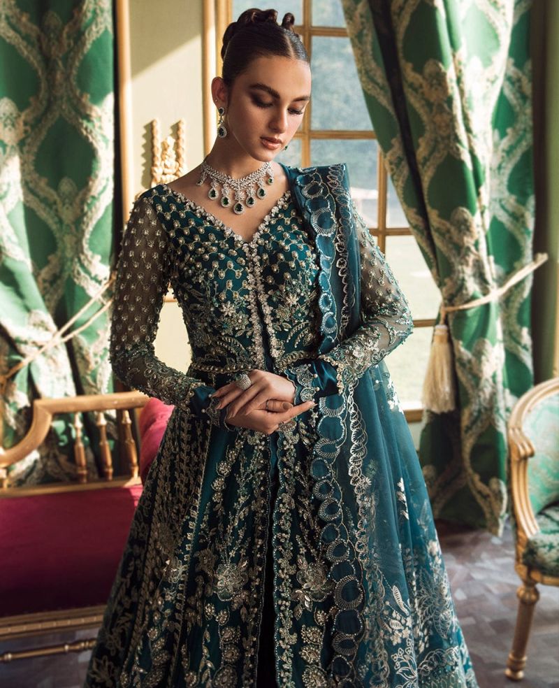 Republic Womenswear – Une Jacinthe Style