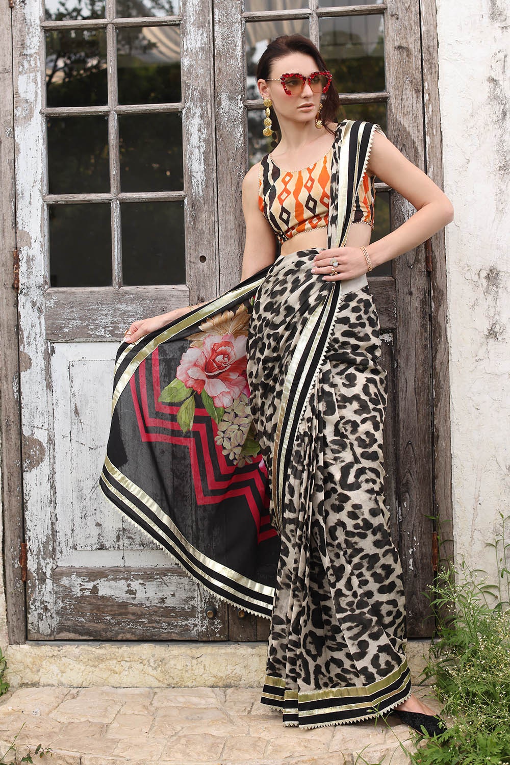 3 Piece Unstitched Denting Lawn Saree