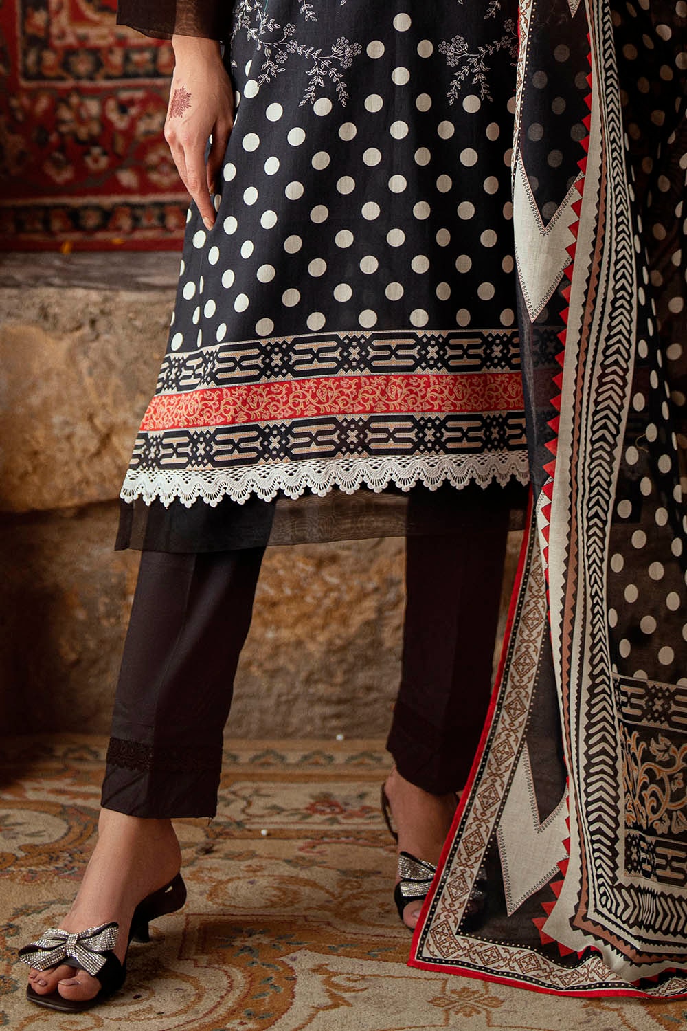 3 Piece Unstitched Printed Lawn Suit