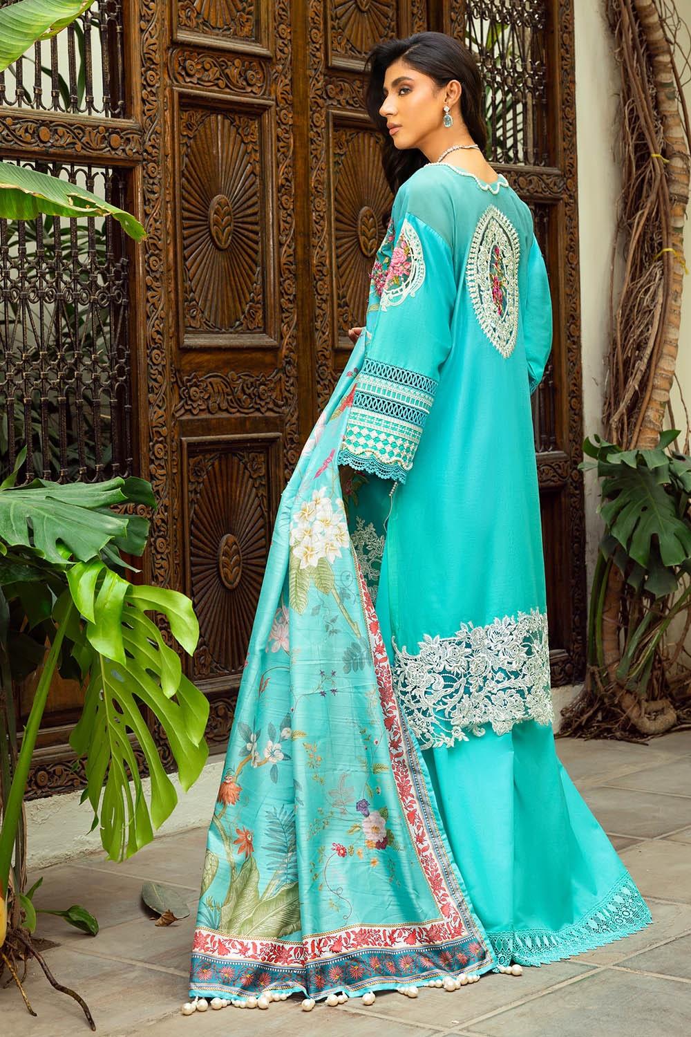 3 Piece Unstitched Embroidered Printed Lawn Suit with Printed Tussar Silk Dupatta