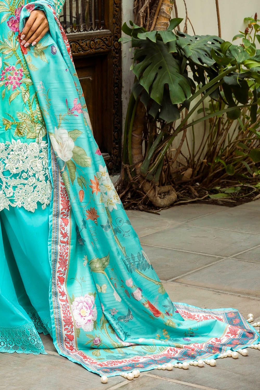 3 Piece Unstitched Embroidered Printed Lawn Suit with Printed Tussar Silk Dupatta