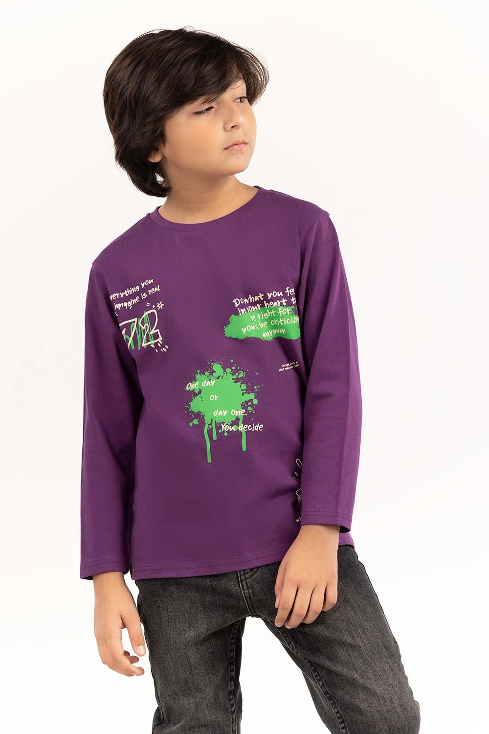 https://cdn.shopify.com/s/files/1/0706/3253/8159/files/purple_passion_junior_boys_t-shirt_224-313-038_5.jpg?v=1758454718