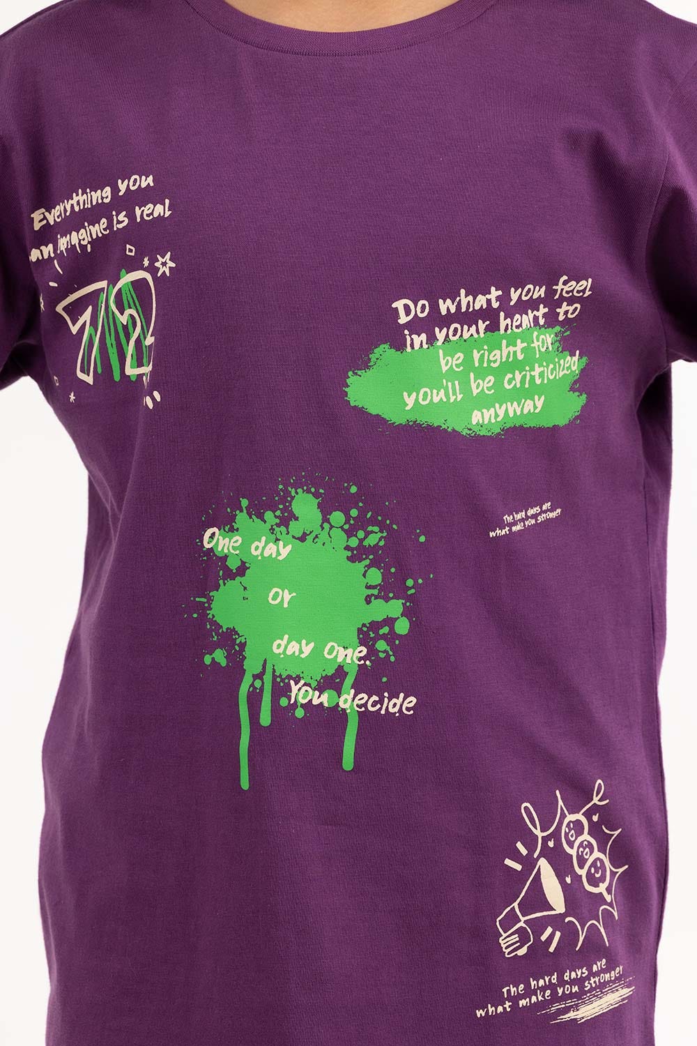 https://cdn.shopify.com/s/files/1/0706/3253/8159/files/purple_passion_junior_boys_t-shirt_224-313-038_7.jpg?v=1758454719