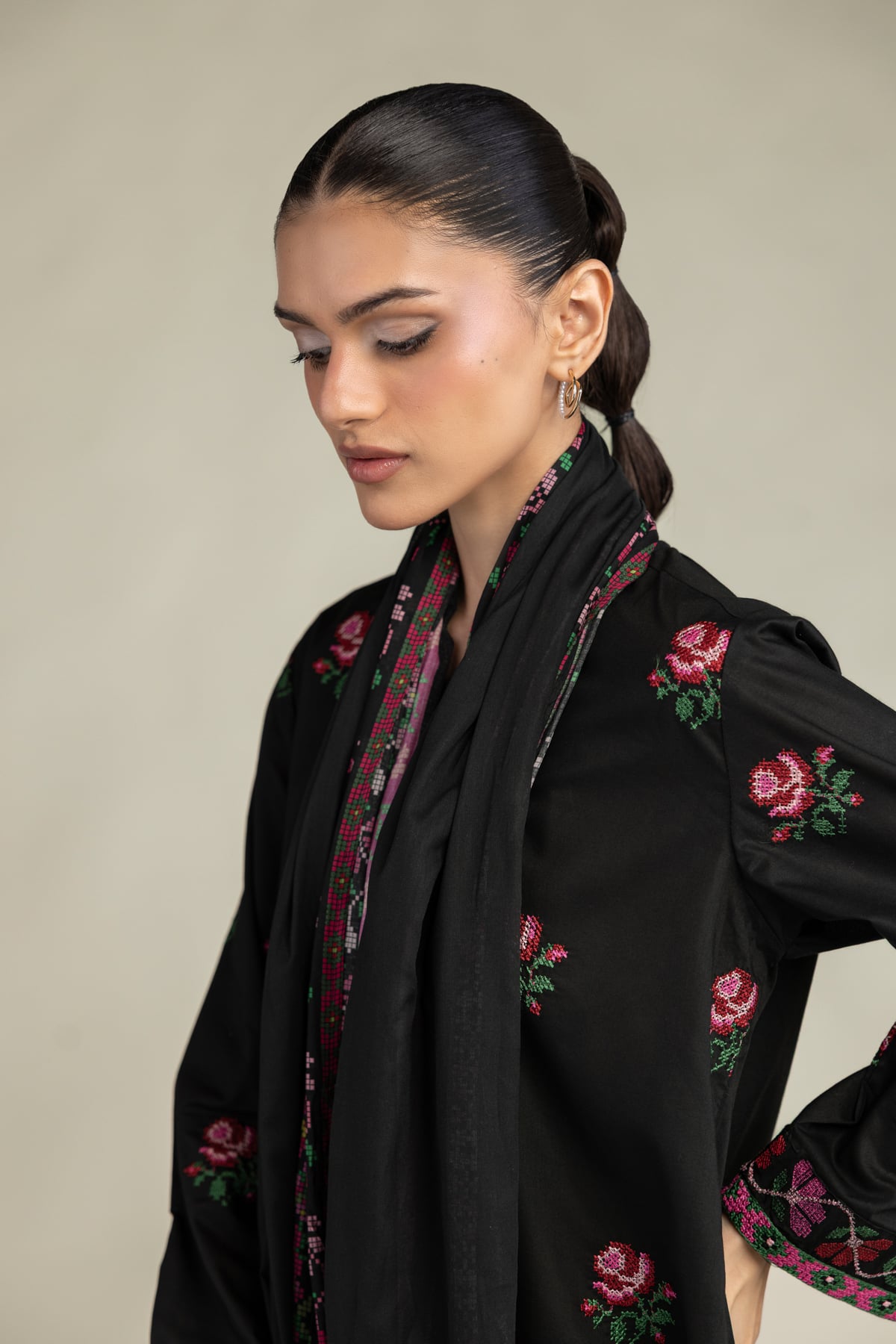 Black Lawn Dupatta