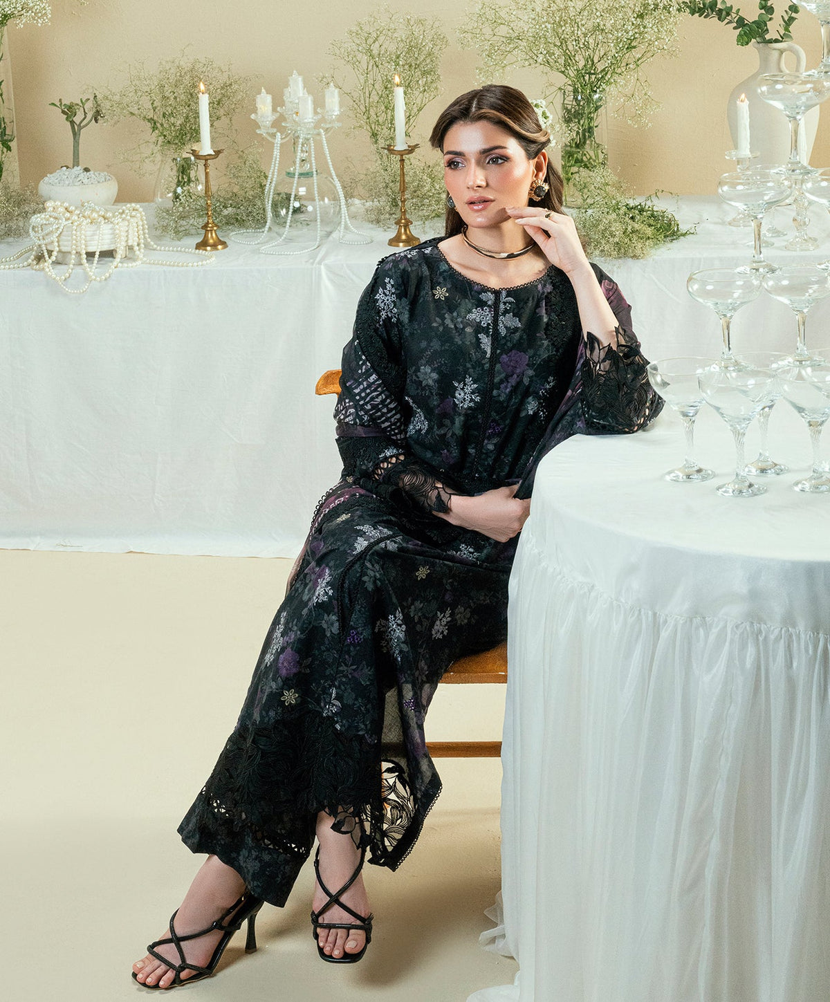 KUNEP-3P-002 BLACK-LAWN UNSTITCHED 3PC