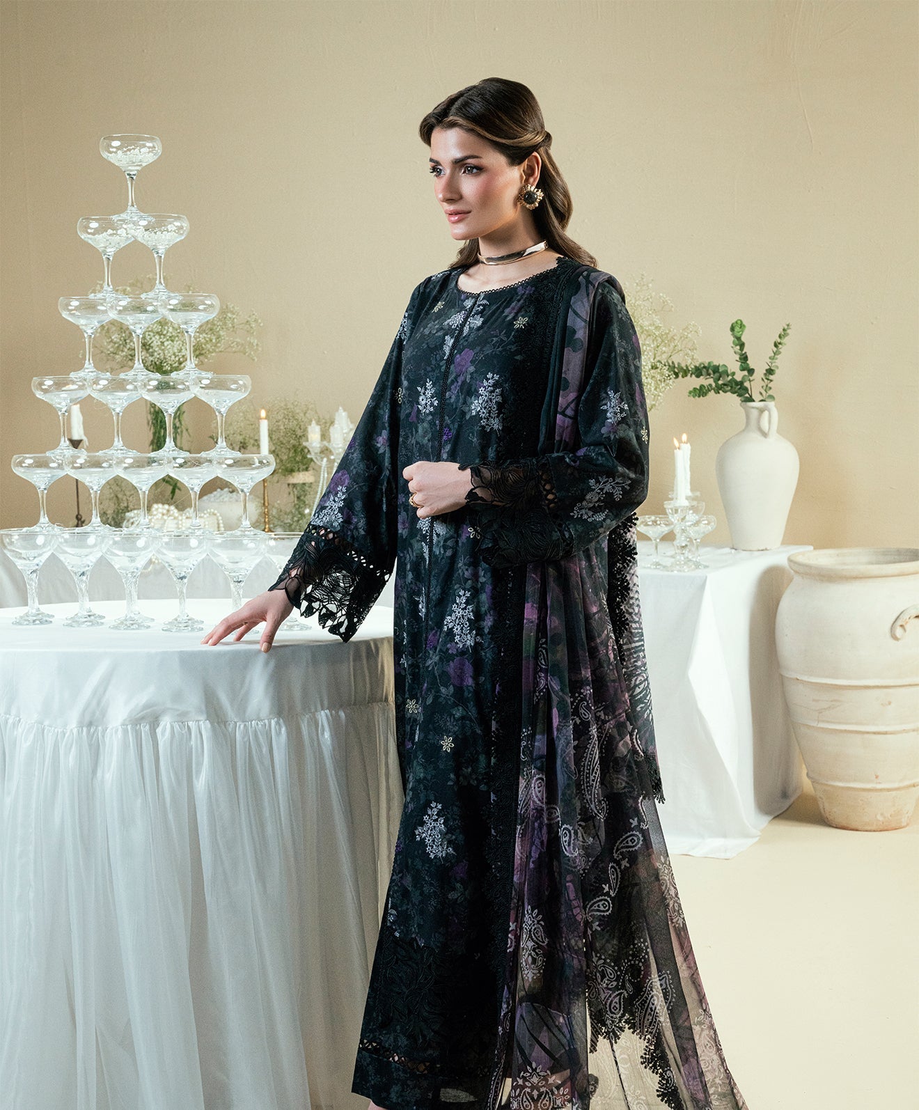 KUNEP-3P-002 BLACK-LAWN UNSTITCHED 3PC
