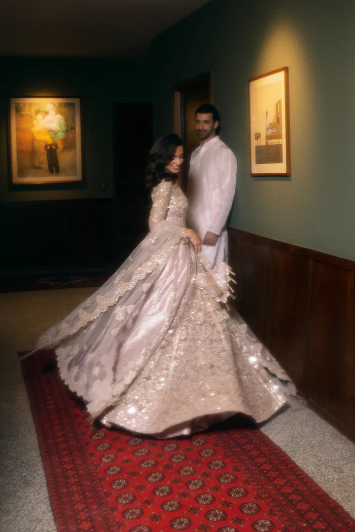 Saira Rizwan – Rigel SRF-D-03 Style