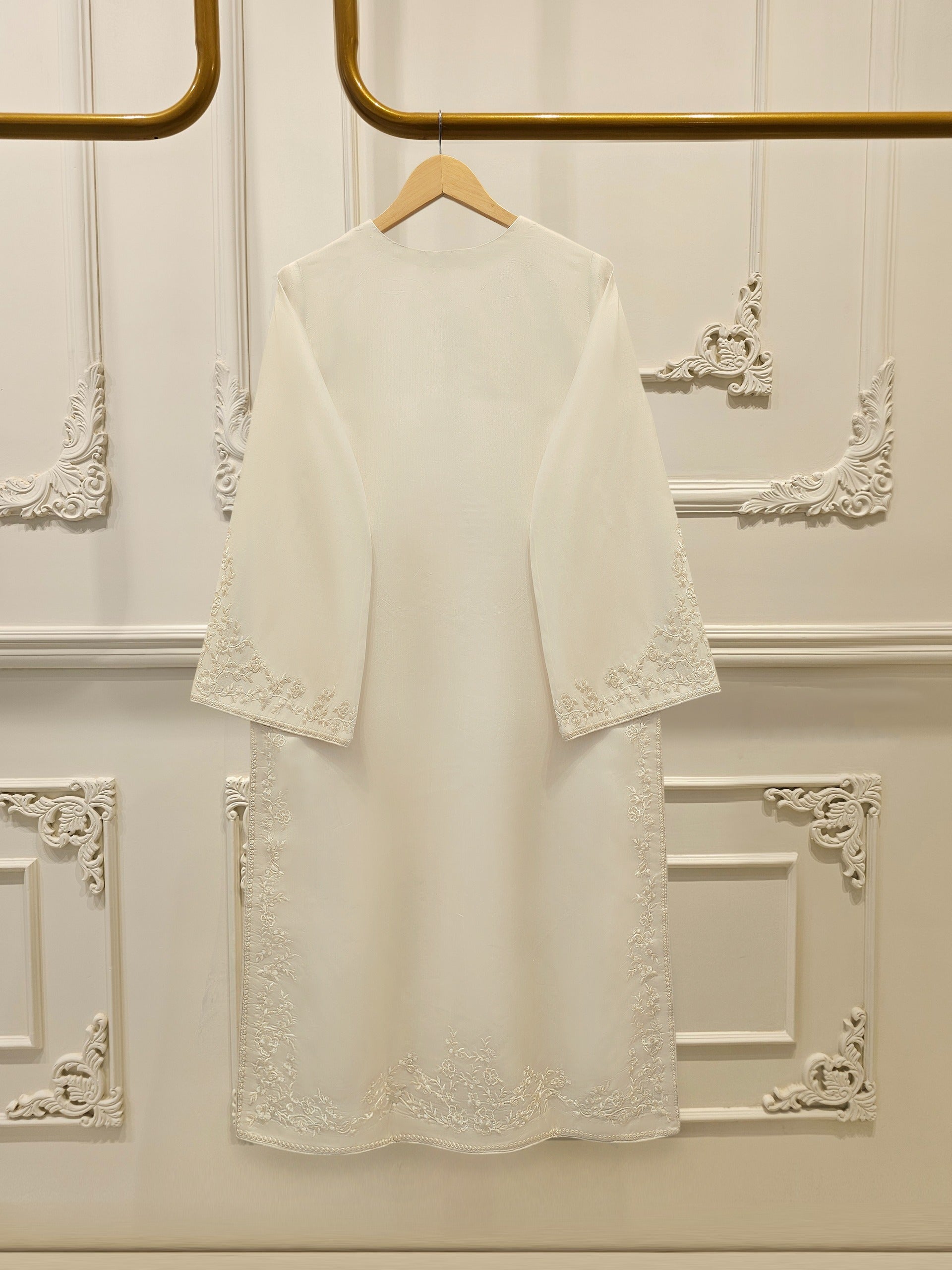 2 Piece - Pure Khaddi Silk Embroidered Suit S114616