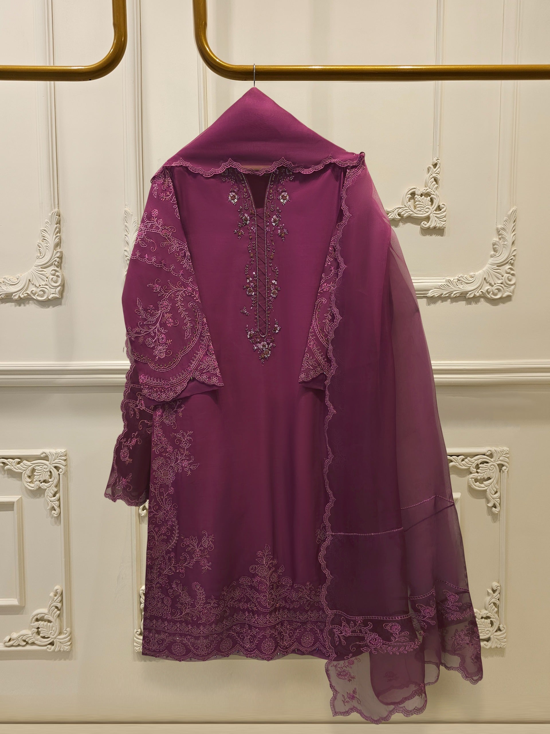 3 Piece - Pure Khaddi Silk Embroidered Suit S115041