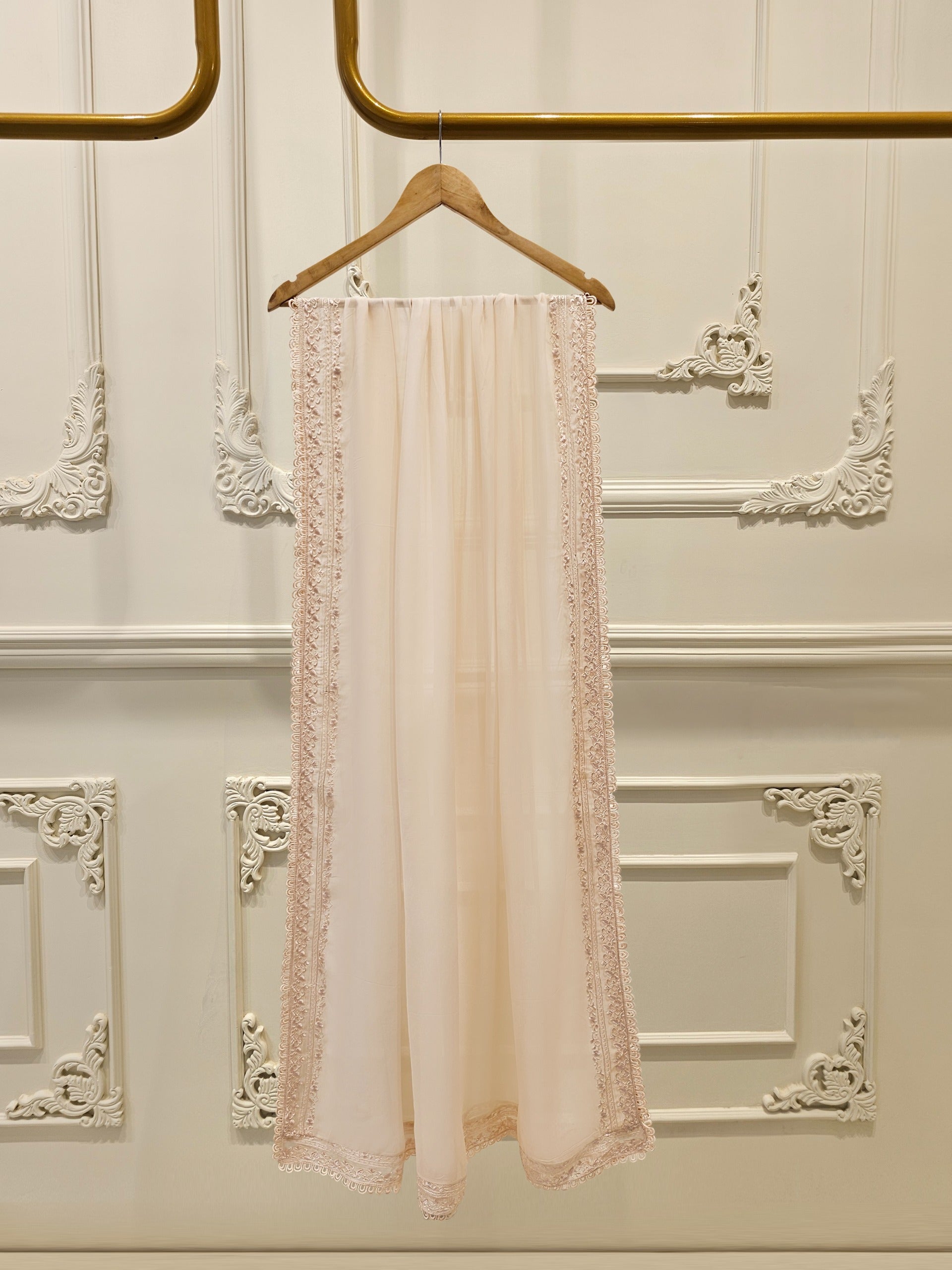 Embroidered Lawn Suit S111779