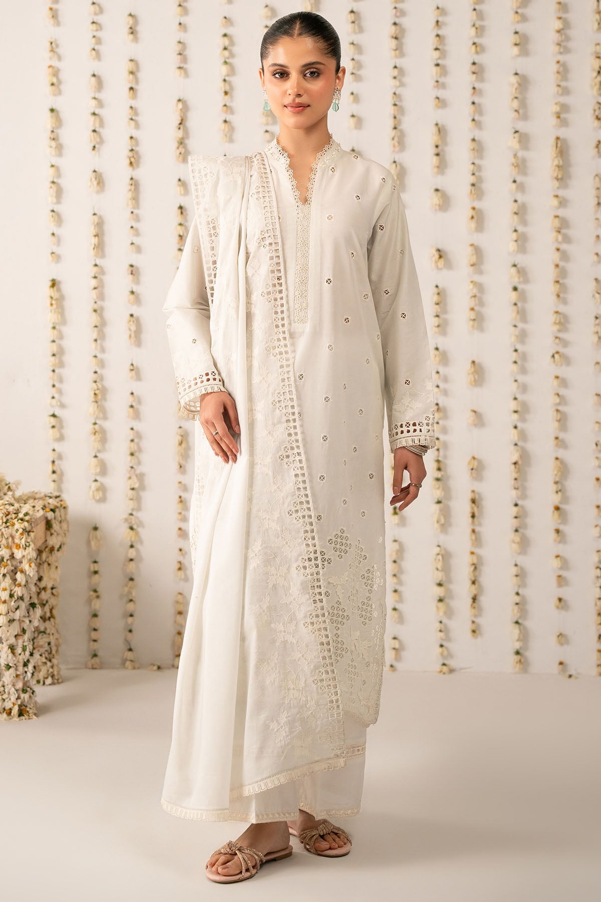 INTRICATE CHARM-2PC (SHIRT & DUPATTA)