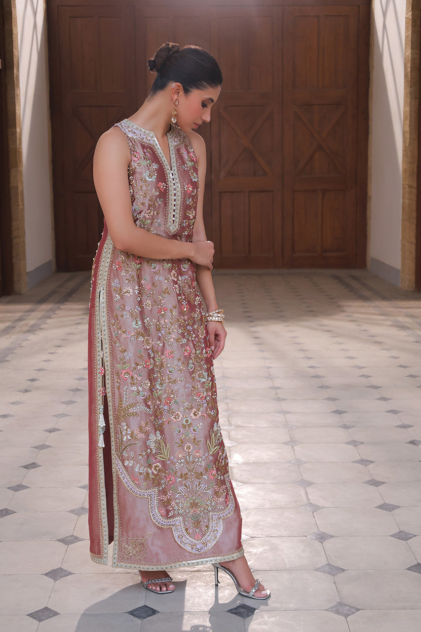Sania Maskatiya – Nive Style