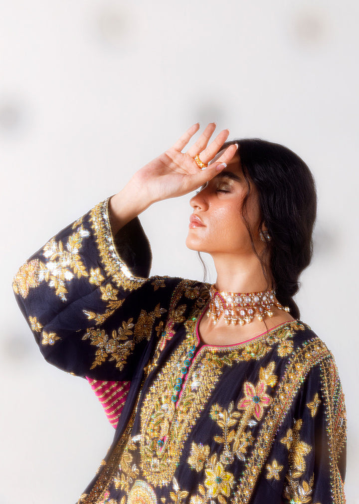 Sara Rohale Asghar – Bahar Ayin Style
