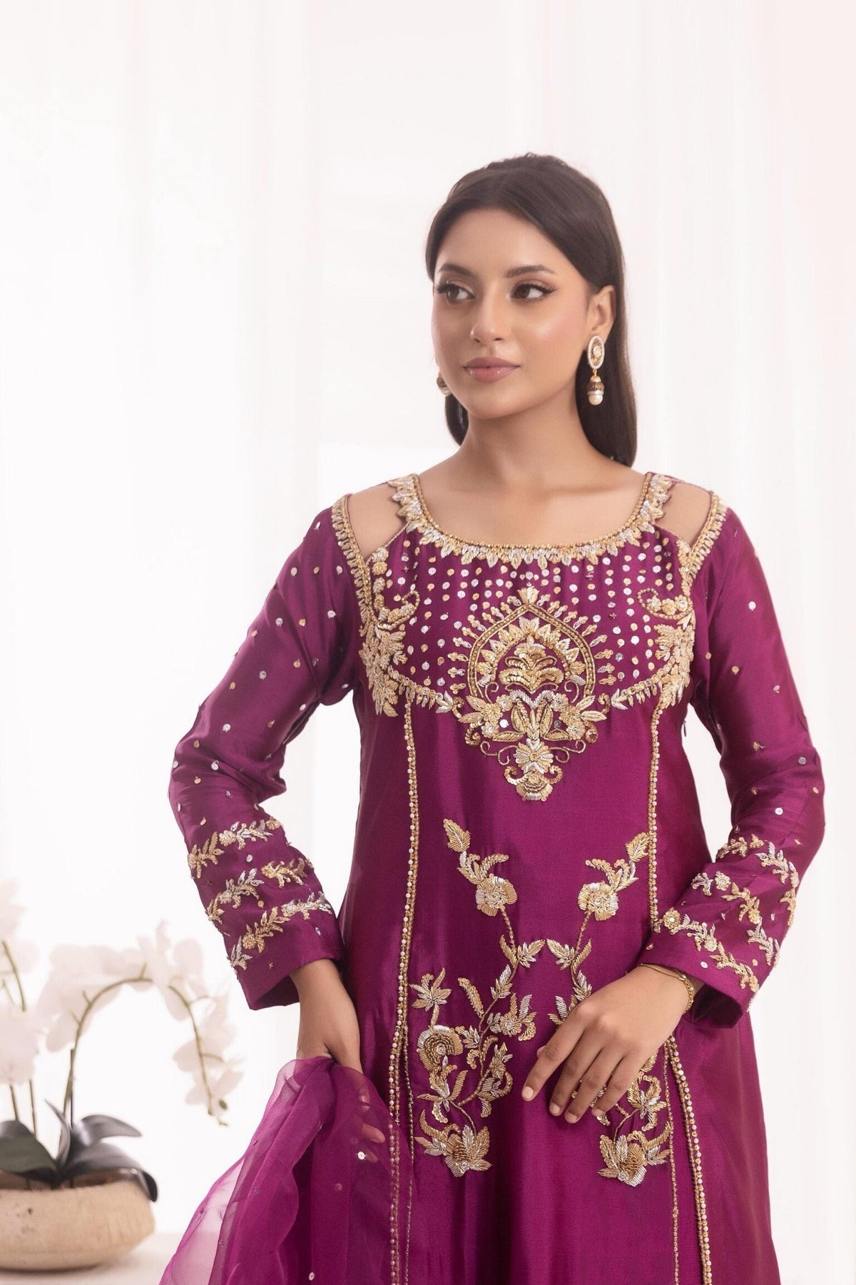 Sehrish Nadeem – EC0106 Style