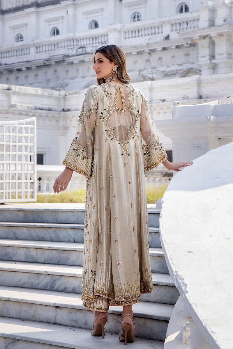 Shazia Kiyani – Shano Style