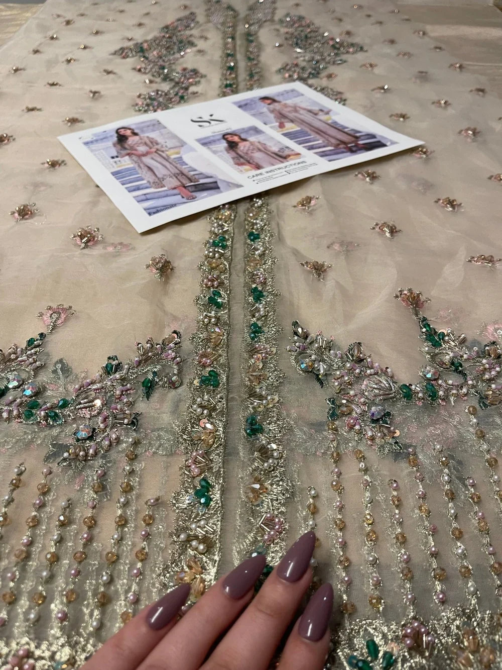 Shazia Kiyani – Shano Style