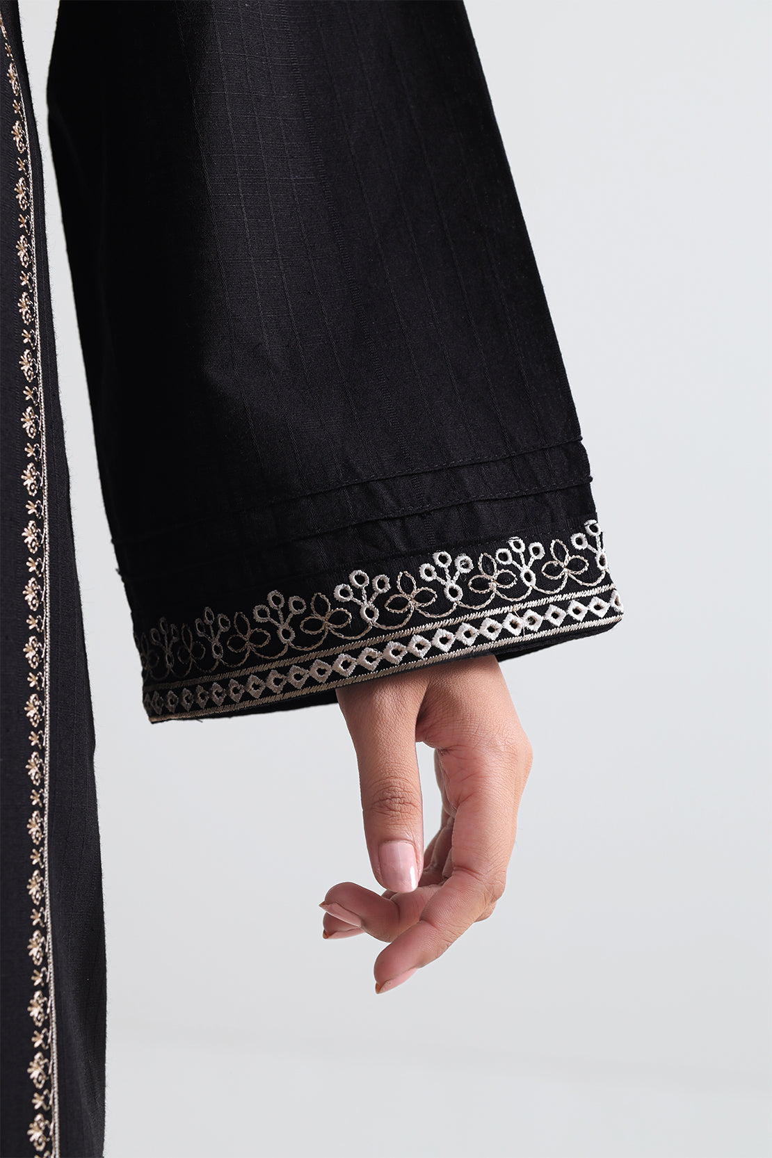 Solid Embroidered Slub Cotton Stitched 2 Piece (Shirt/Trouser)77013