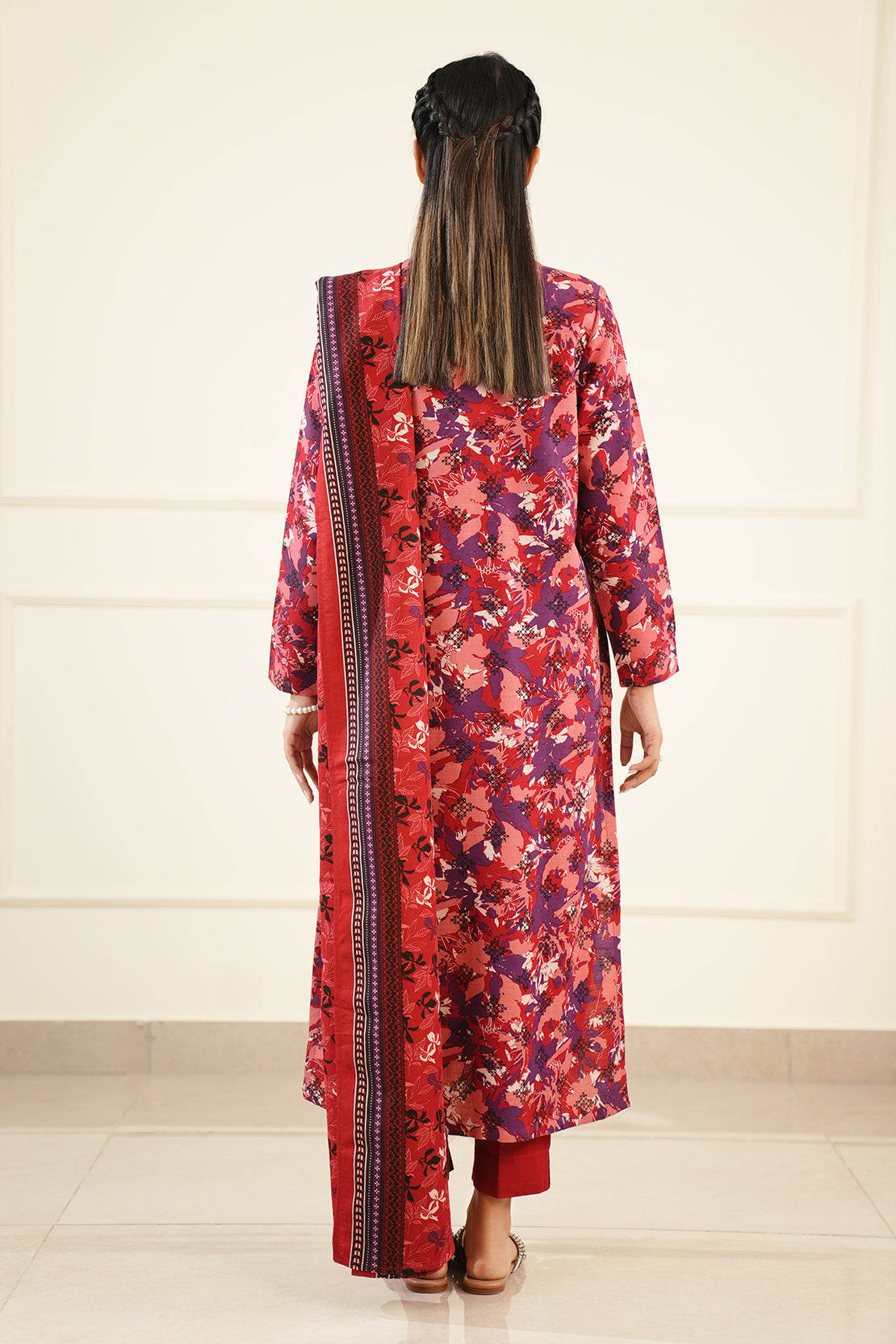 Printed Khaddar Stitched 3 Piece76556