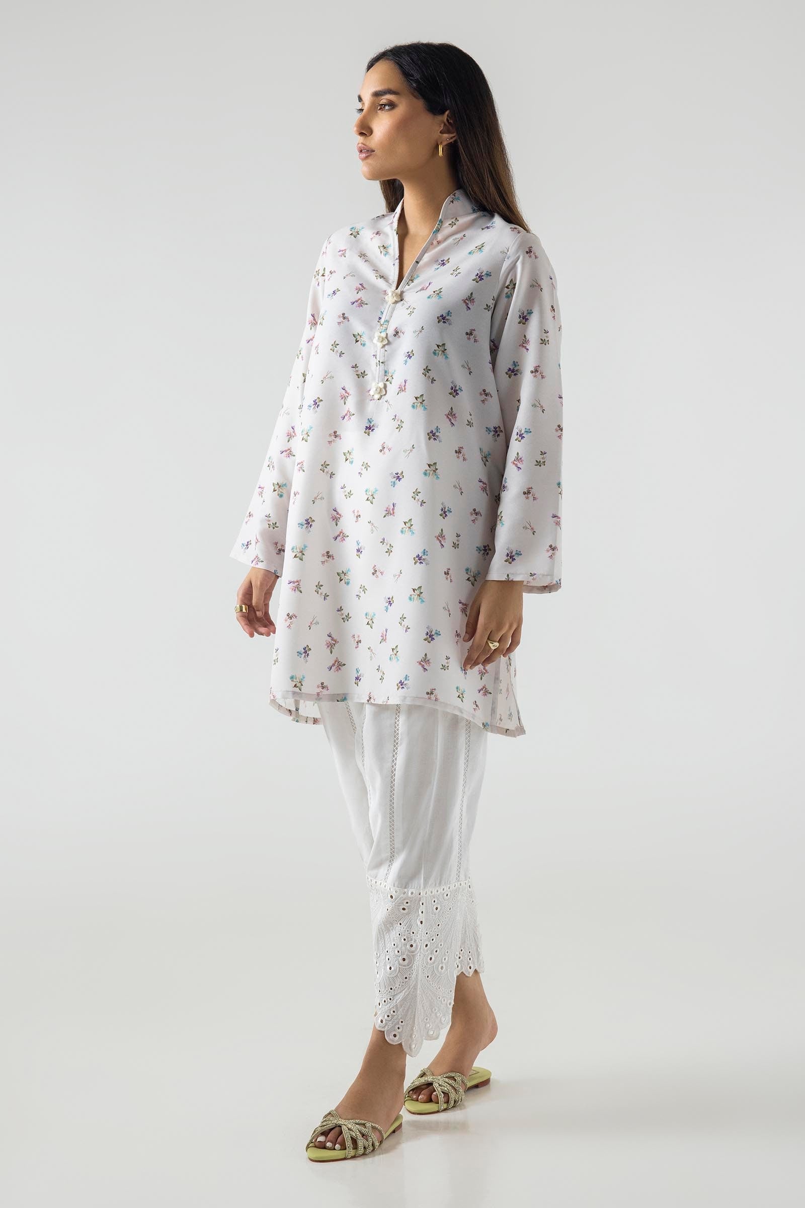 Design 8A Vital 2026 Unstitched