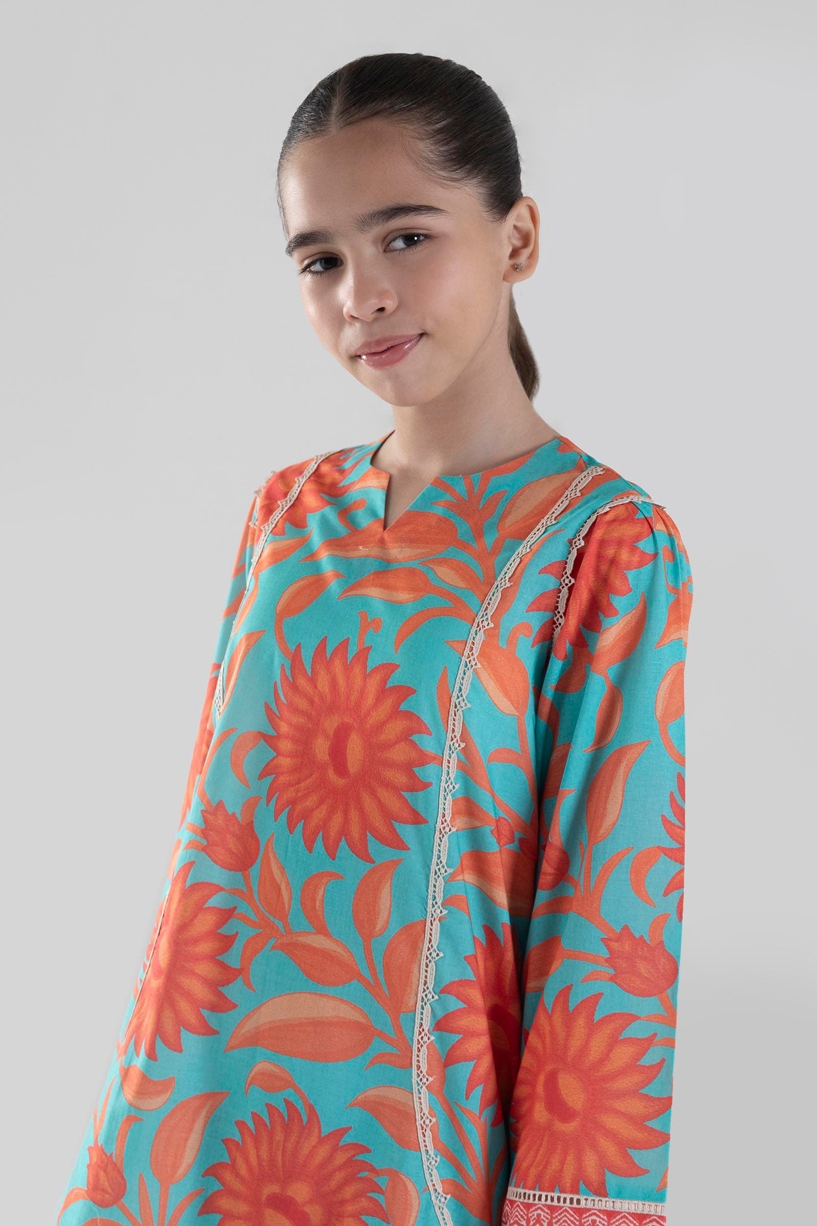 URBANE CAMBRIC PRINTS 2025