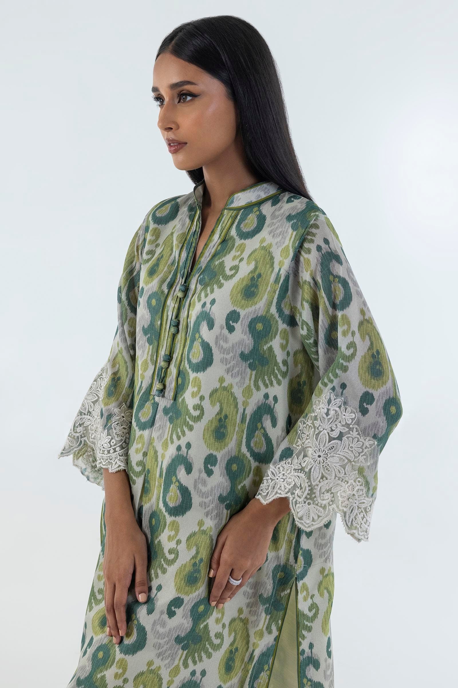 https://cdn.shopify.com/s/files/1/0740/1753/8280/files/ss24sge274_3_64f22b6f-b05a-4791-8c80-0e9f9fbc5d93.jpg?v=1756731365