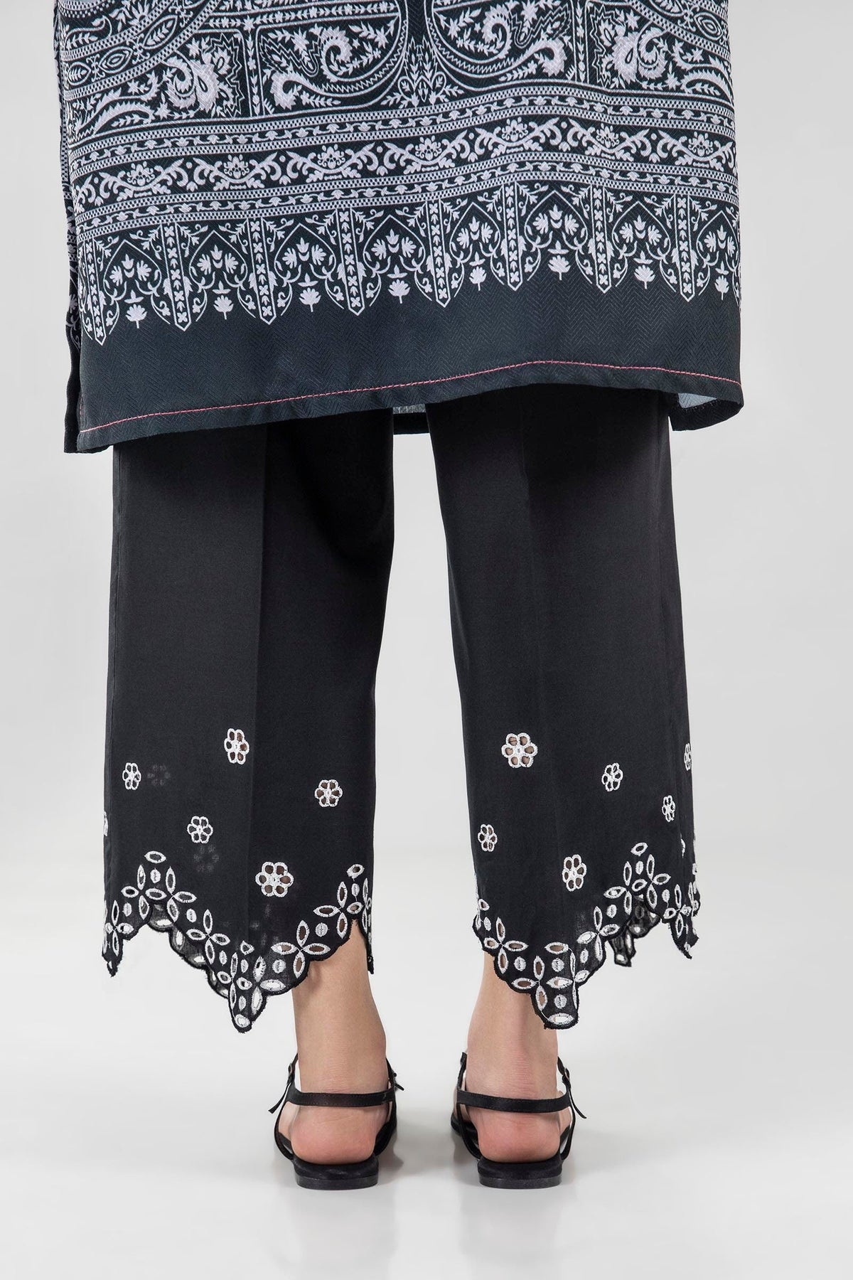 Sana Safinaz