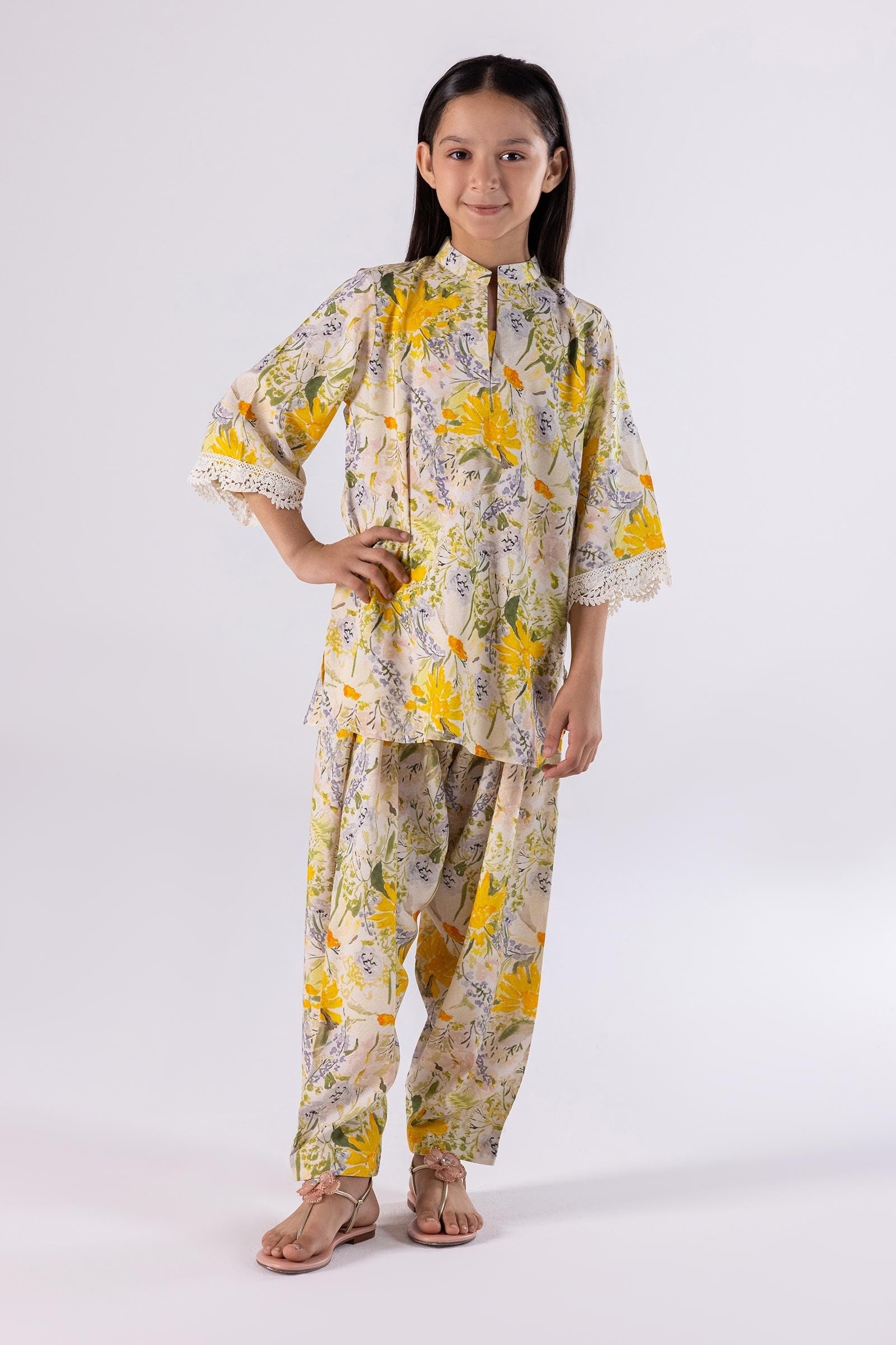 Stitched Kids Printed Linen Set