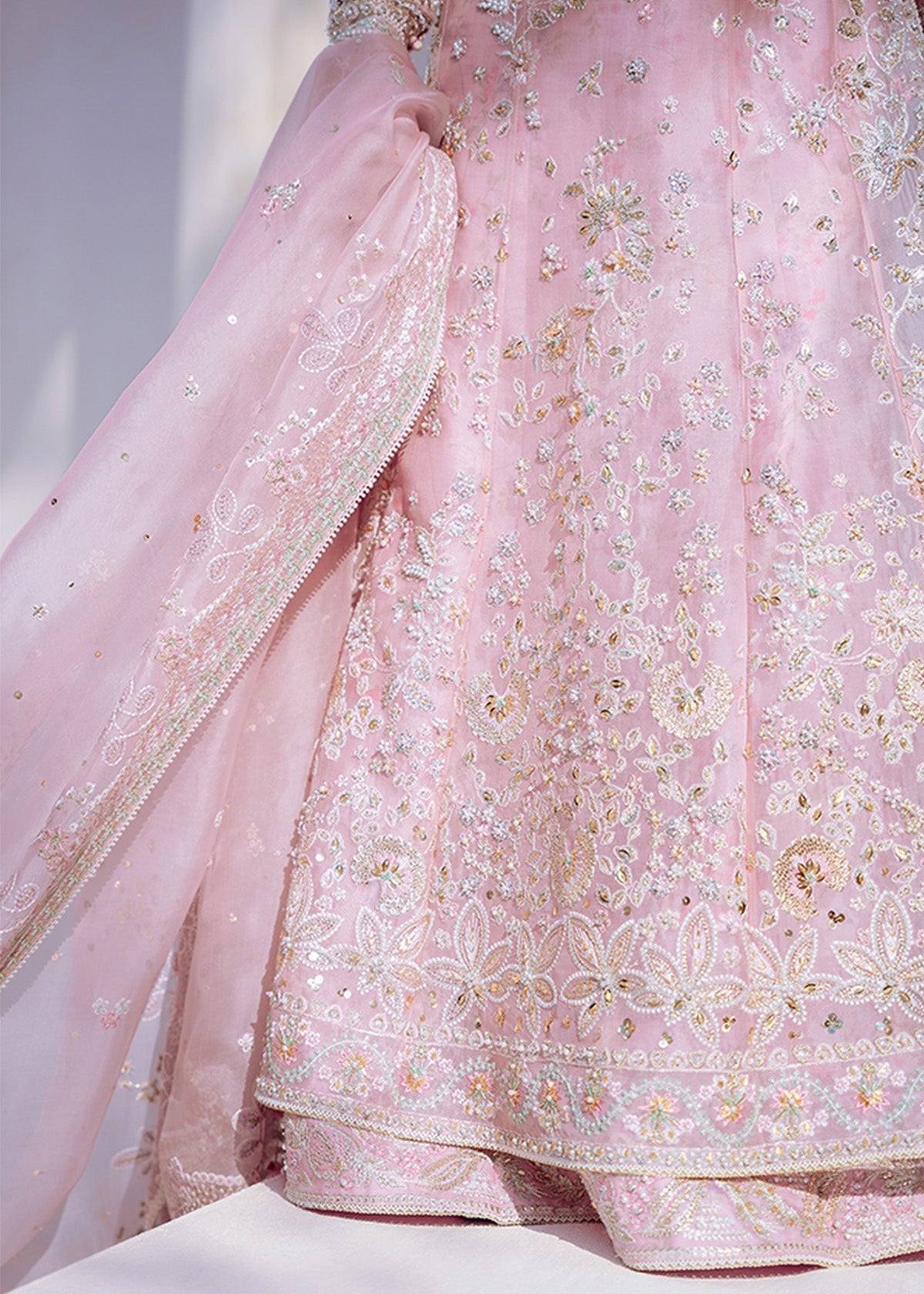 Suffuse Falek Style