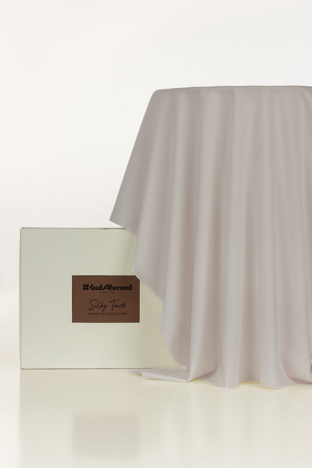 Super Soft Plus Unstitched Fabric Cotton With Gift Box