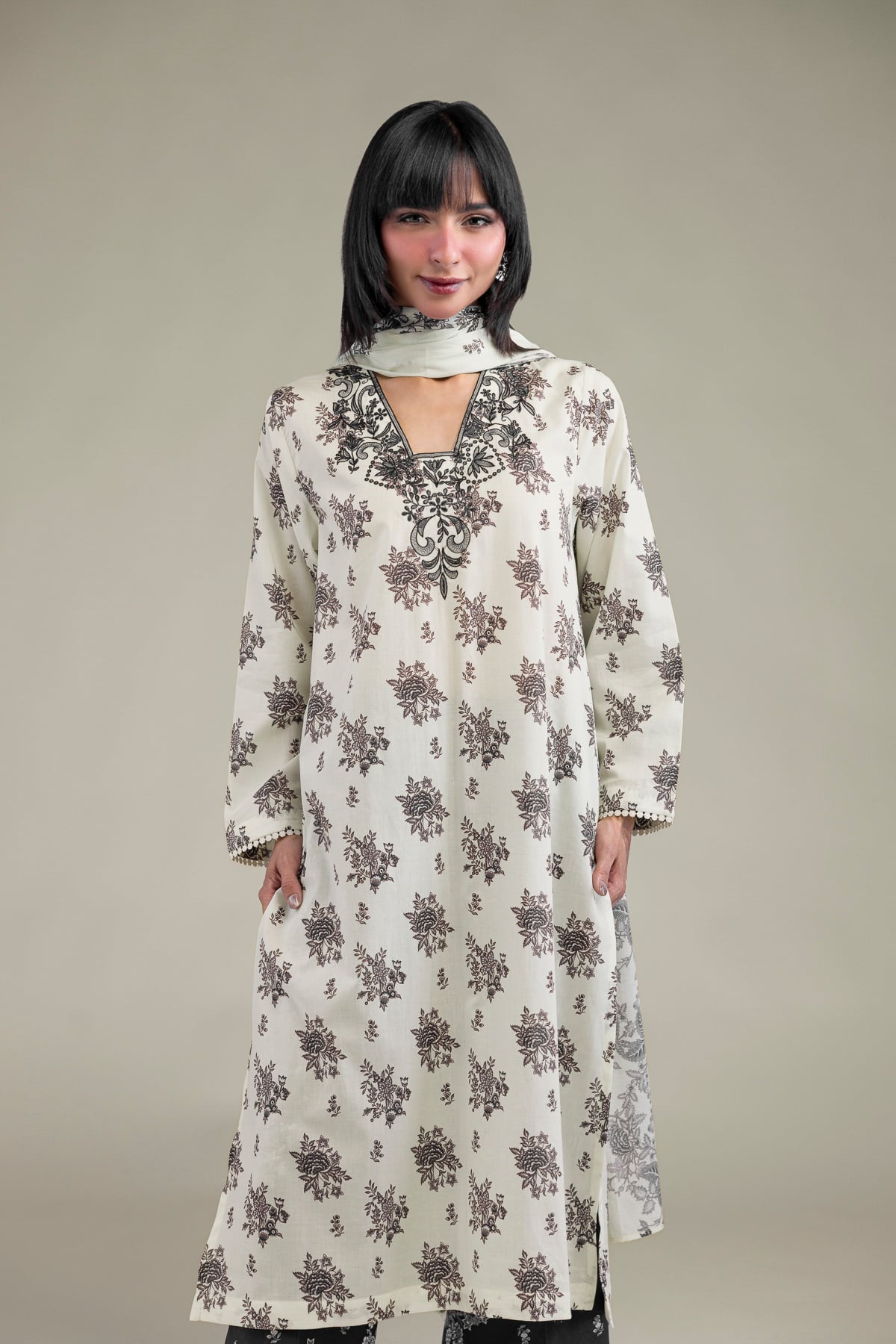Tailored 3-Piece Lawn
