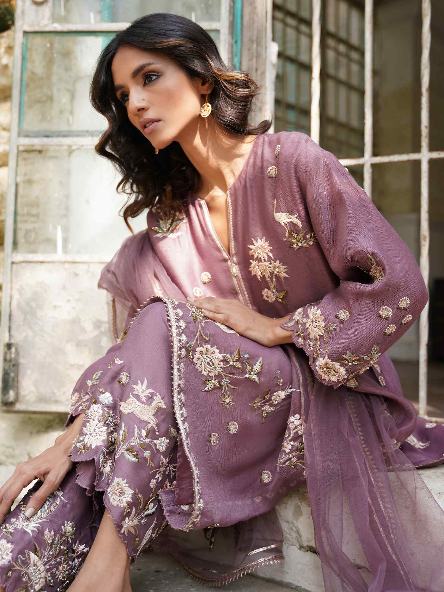 KEENU, IZAAR & DUPATTA