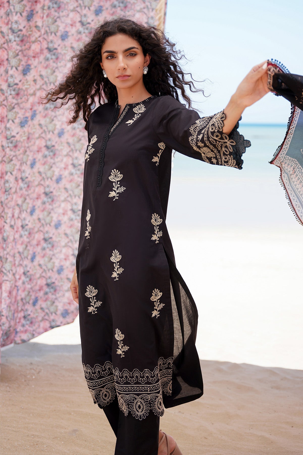 Embroidered Lawn 3 Piece