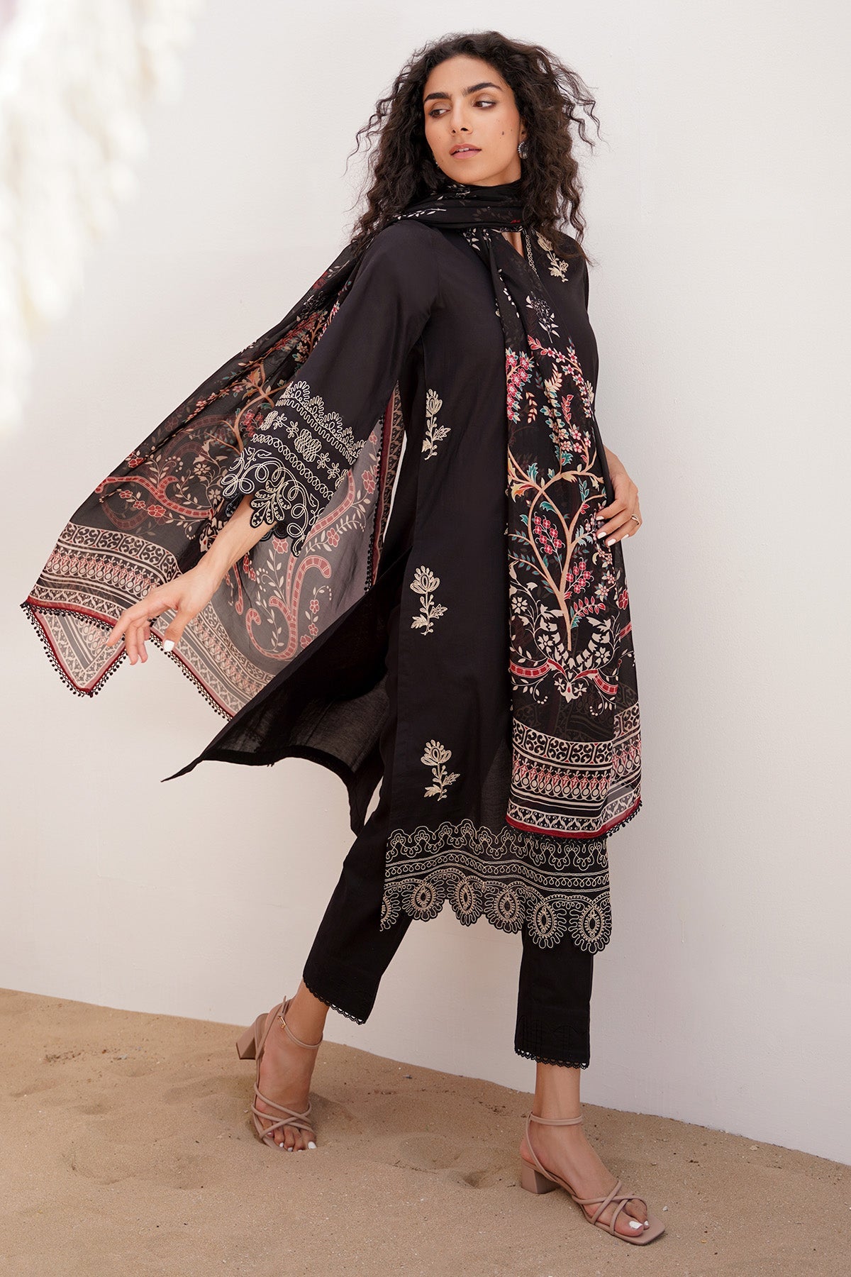 Embroidered Lawn 3 Piece