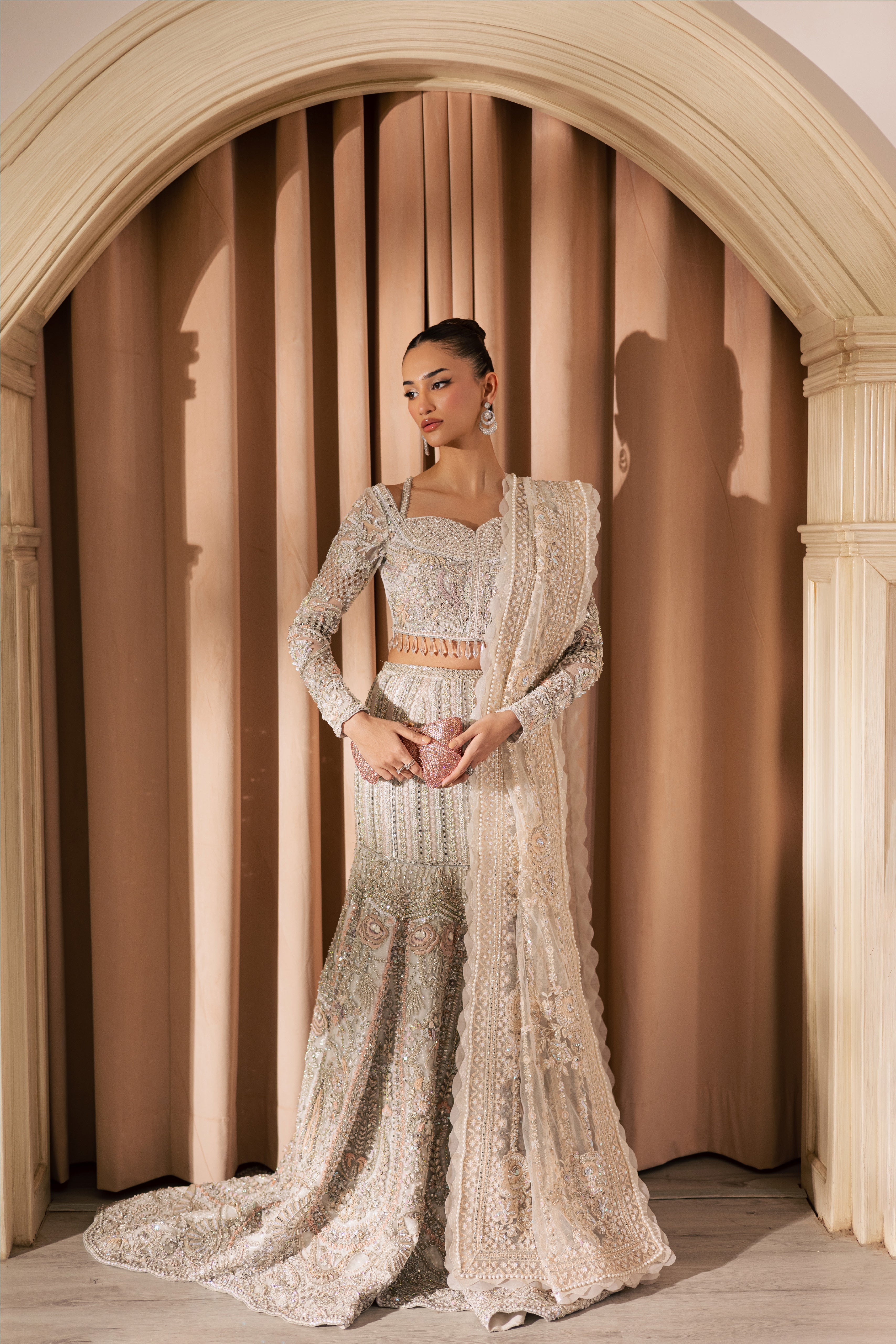 https://cdn.shopify.com/s/files/1/0523/4327/5696/files/vanya-white-bridal-lehenga-mysie-1.jpg?v=1762330824