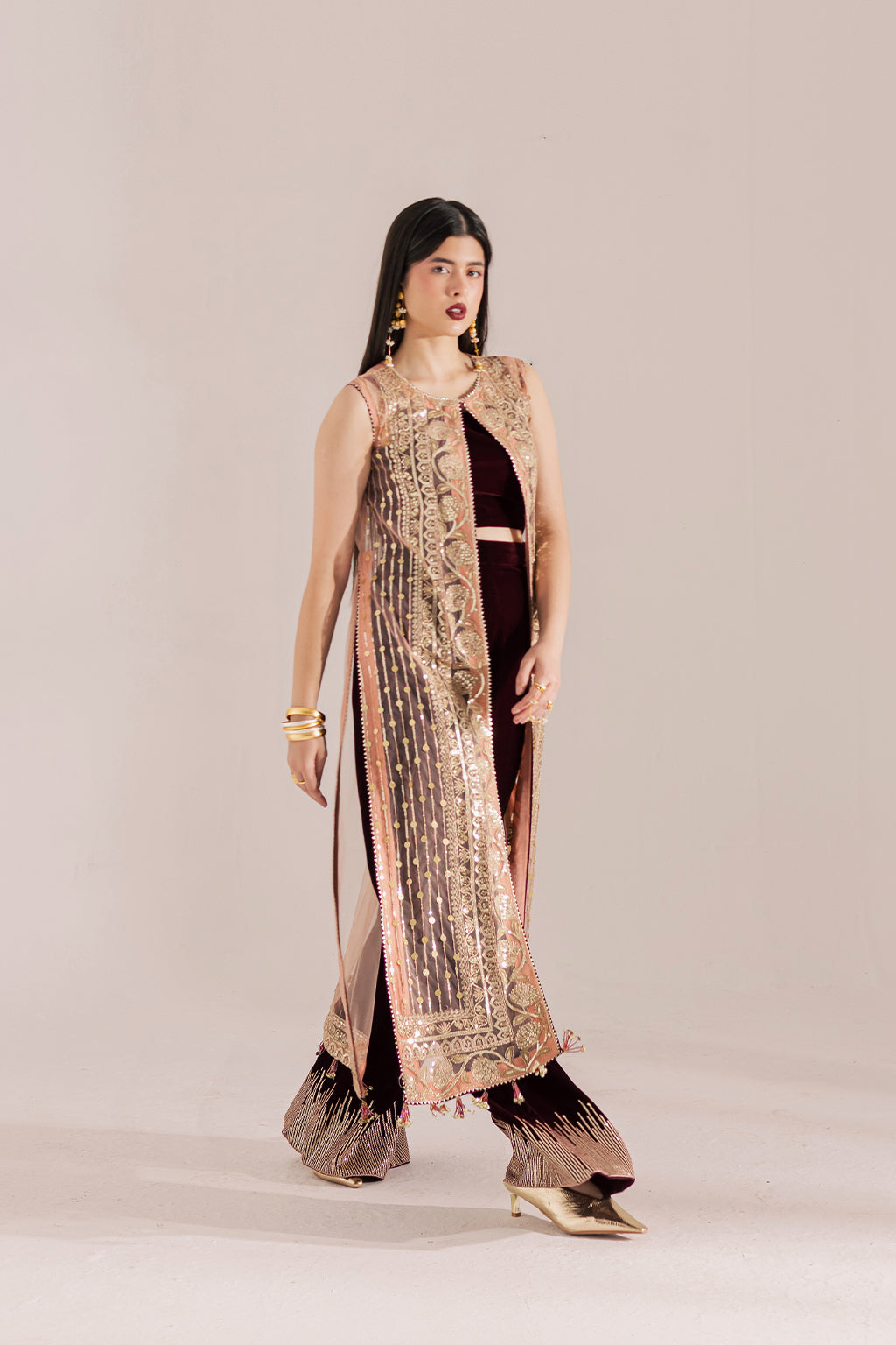 https://cdn.shopify.com/s/files/1/0019/7217/4947/files/velvetmuseproductlisting_0059_1C0A0439.jpg?v=1764583379