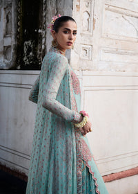 Farah Talib Aziz – Maklina Style
