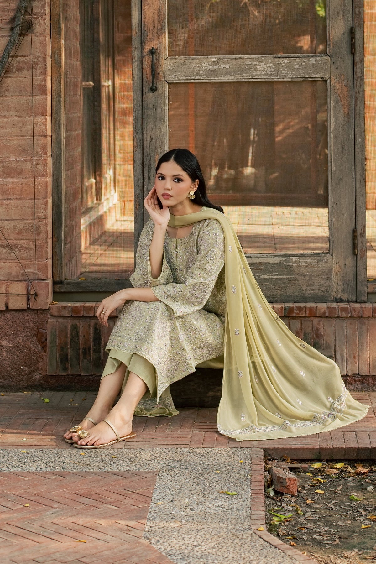 Kualalampur 3Pc - Embroidered Karandi Pret