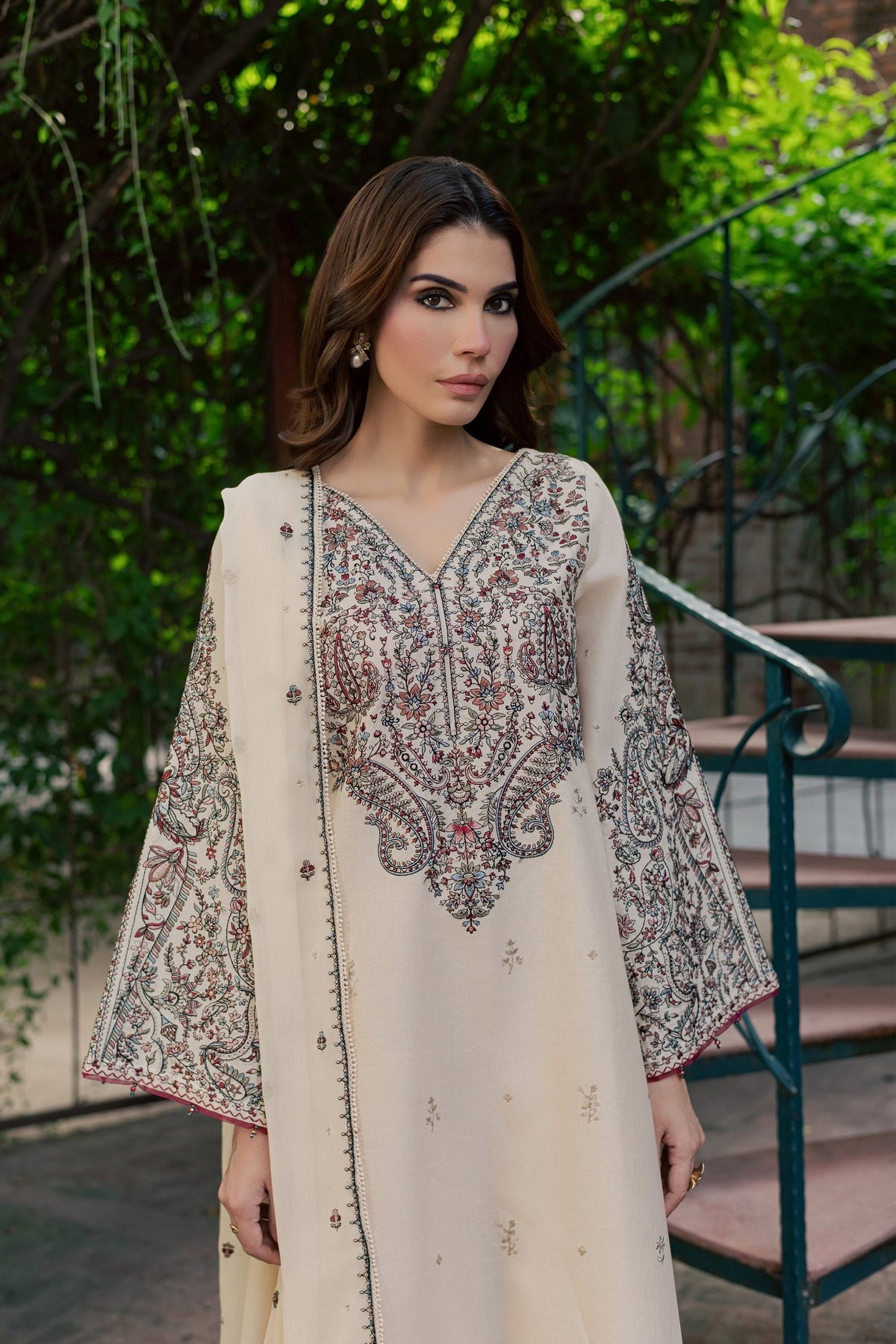 Azm 3Pc - Embroidered Khaddar Pret