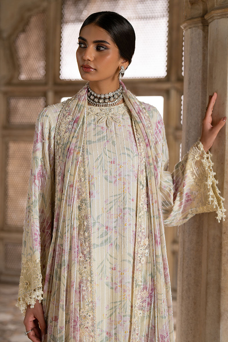 https://cdn.shopify.com/s/files/1/0178/4492/8612/files/weddingpret_0010_DSC06670.jpg?v=1764330401