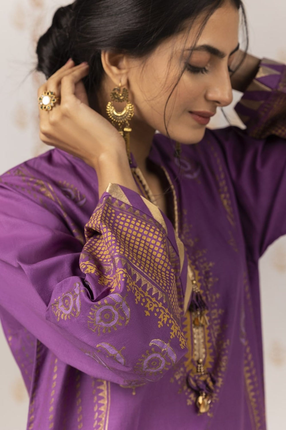 Nayaab Block Printed Shirt and Dyed Trouser with Block Printed Dupatta