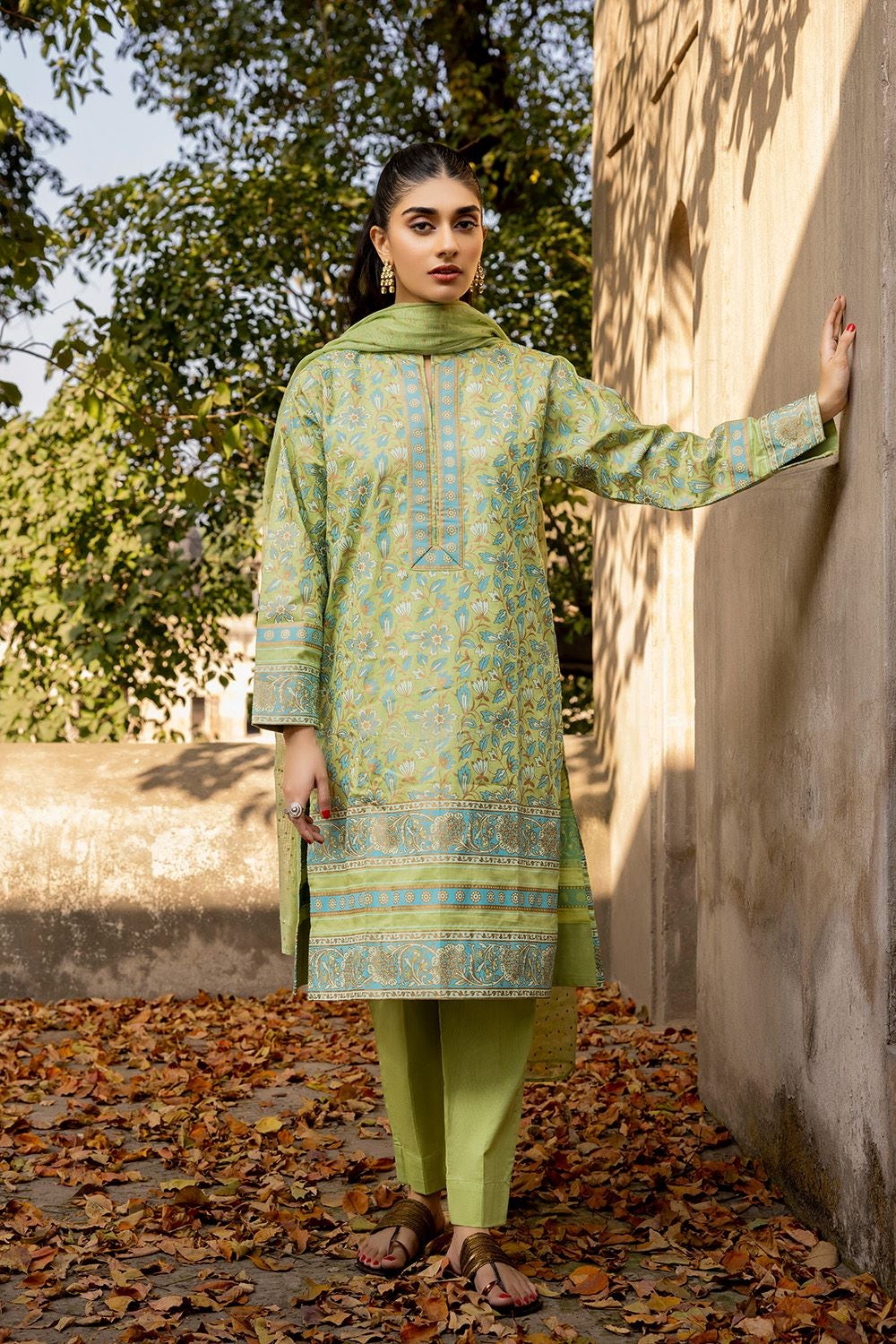 3 Piece Corduroy Block Printed Suit