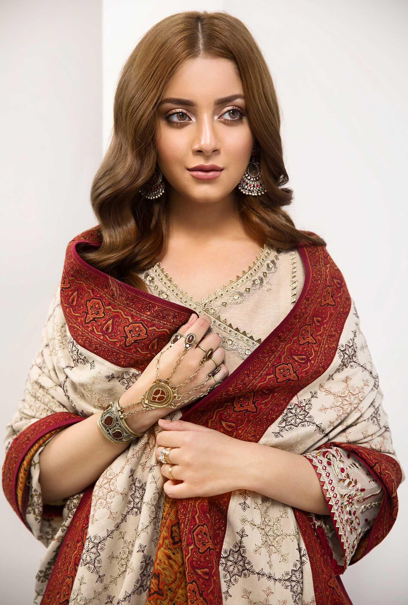 D6-SHAWL