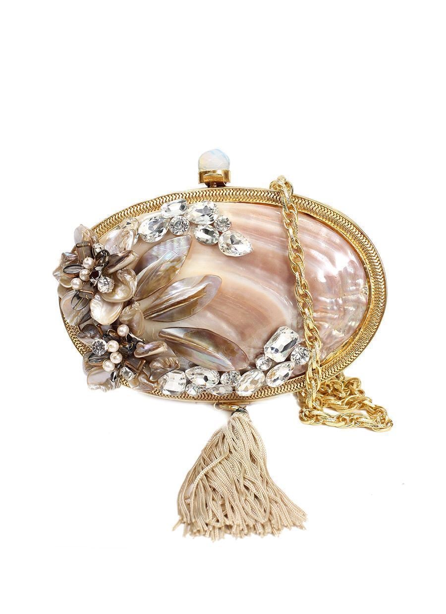 https://www.farahtalibaziz.com.pk/images/thumbs/0000337_oval-clutch.jpeg
