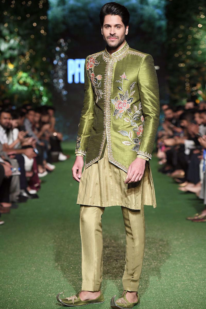 https://www.mohsinnaveedranjha.com/images/thumbs/0000833_gul-e-khaas_1000.jpeg