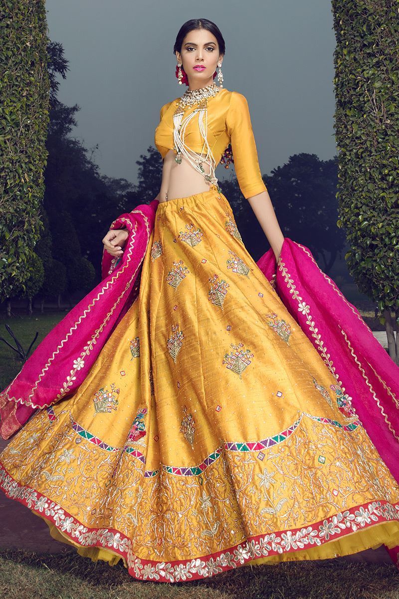 Marigold lehnga