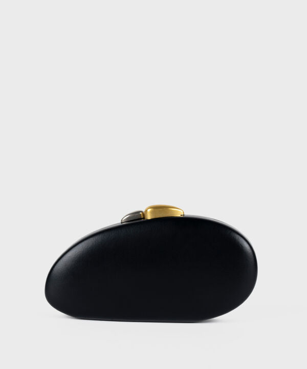 Black Clutch