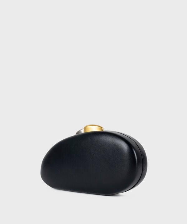 Black Clutch