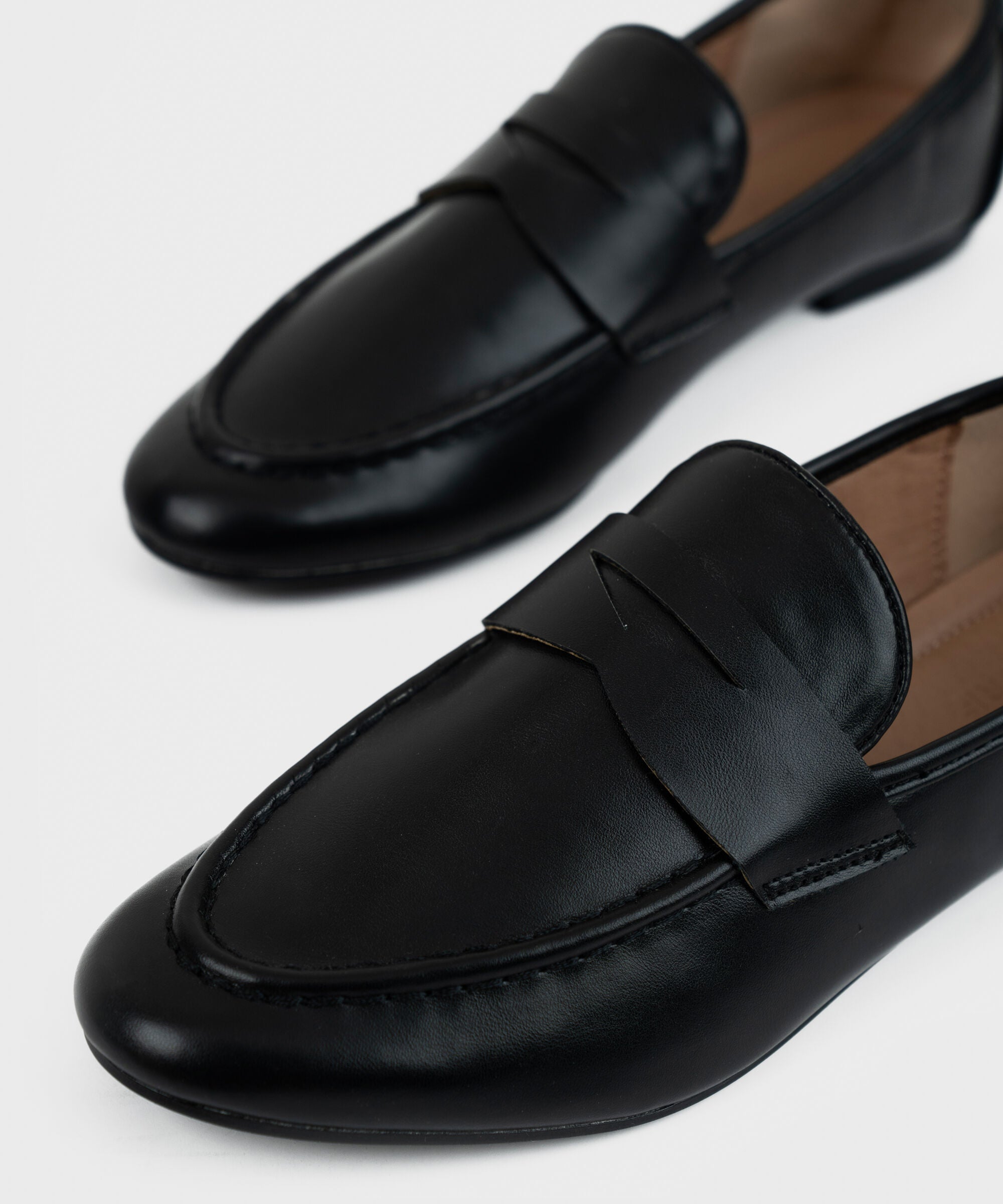 BLACK PENNY LOAFERS
